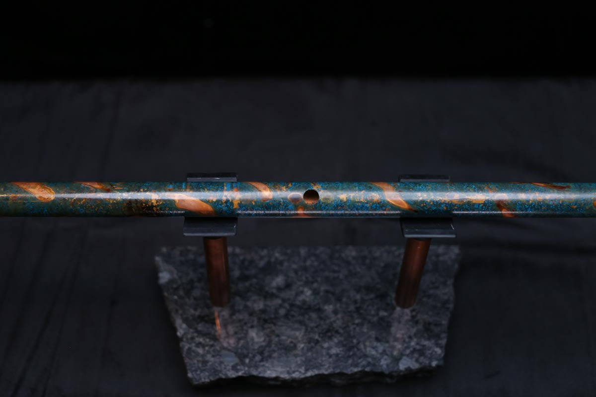 Copper Flute #0090 in Vendant Burl | Low C